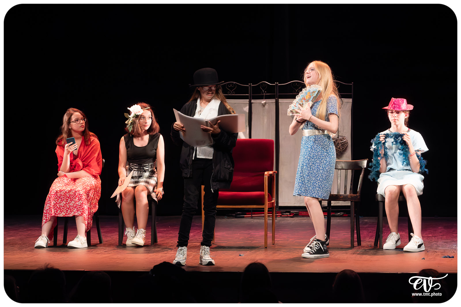 LES FEMMES SAVANTES (ATELIER THÉÂTRE DU COLLÈGE FOCH)